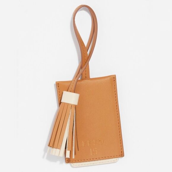 Free People x FEED Leather Luggage Tag - Picture 1 of 2